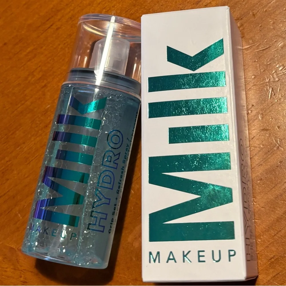 Milk Makeup Hydro Grip Set + Refresh Spray